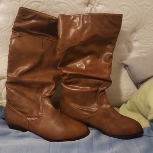 🆕️Faux leather boots